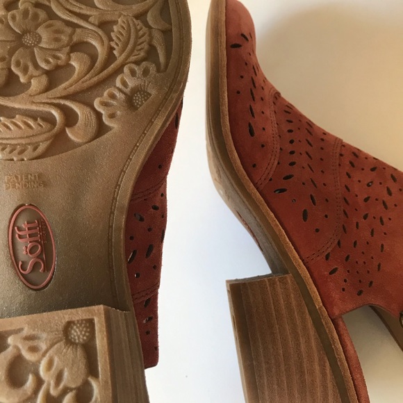 NEW✨Söfft • Red Suede Cutout Heel with Backstrap - Picture 6 of 9